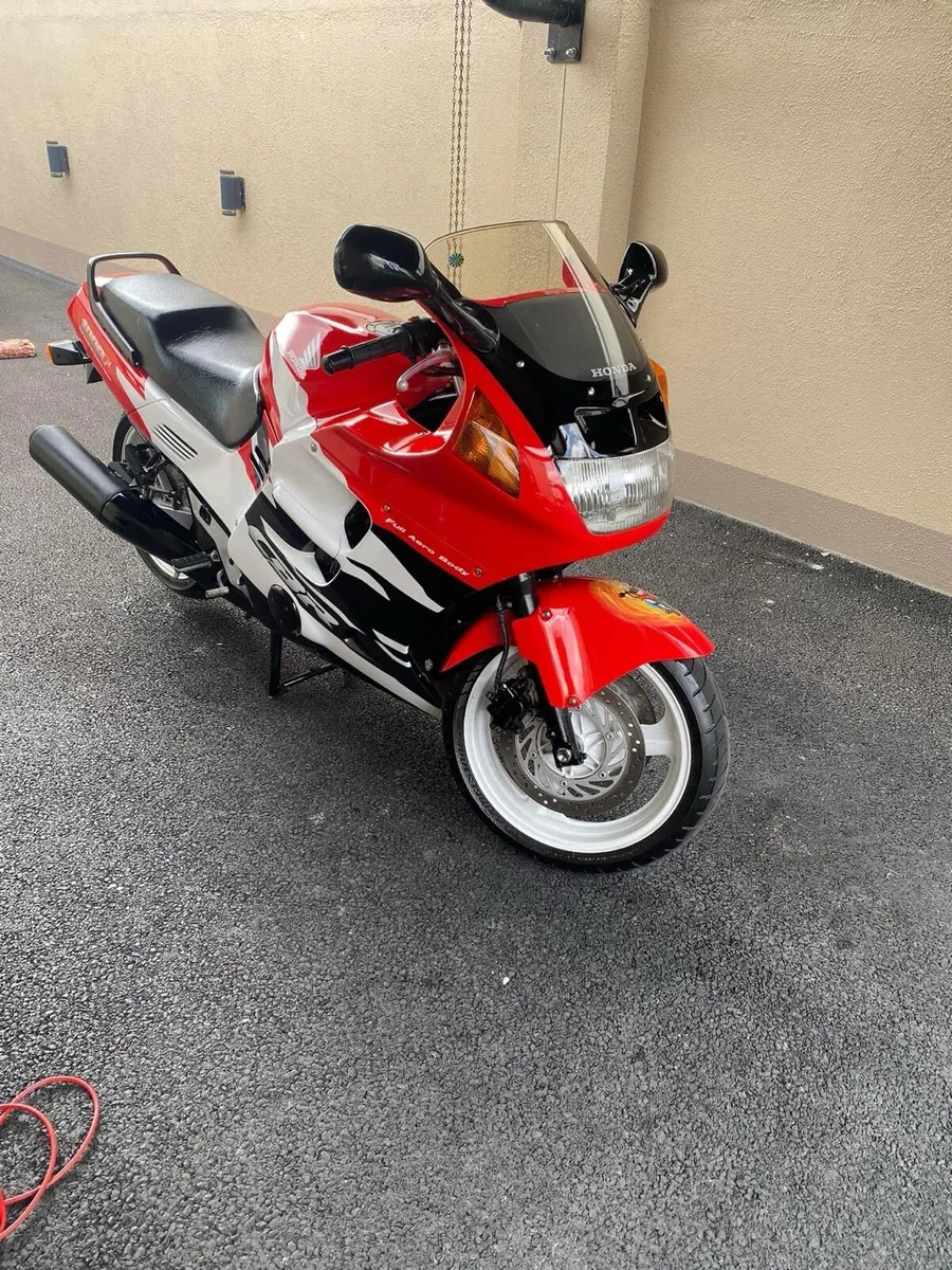 Honda CBR - Image 2