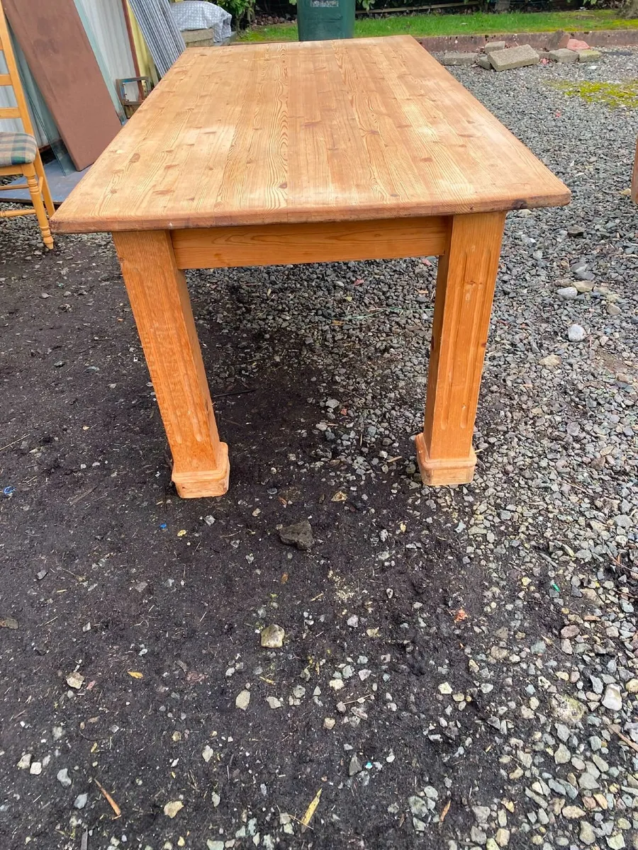 Rustic kitchen table - Image 4