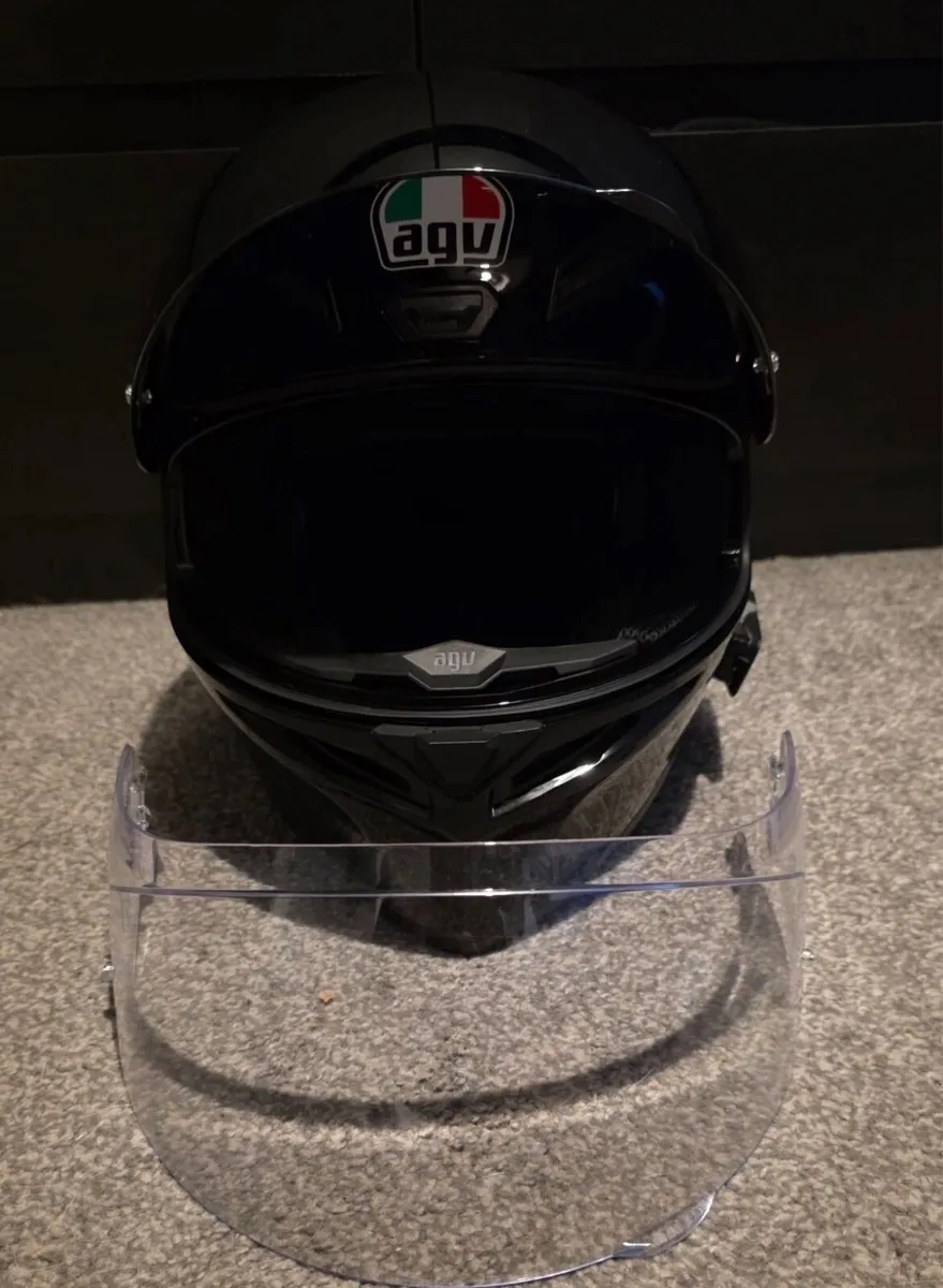 Agv k1 xl helmet - Image 1
