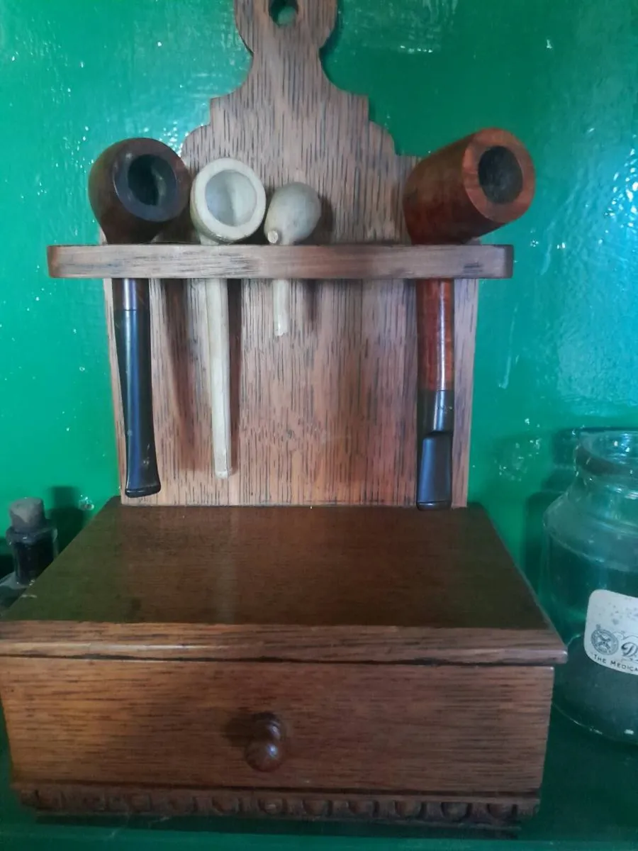 Vintage wooden pipe  rack with drawer - Image 2