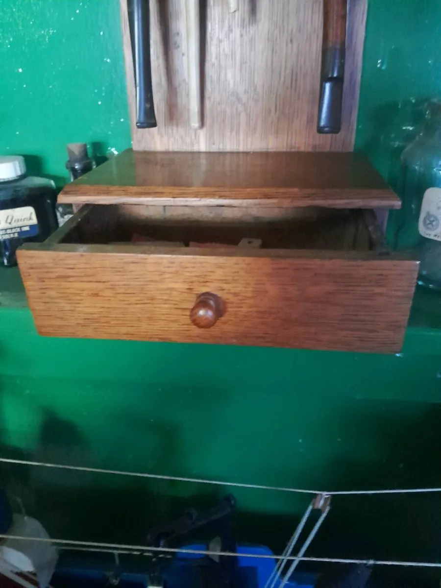 Vintage wooden pipe  rack with drawer - Image 4
