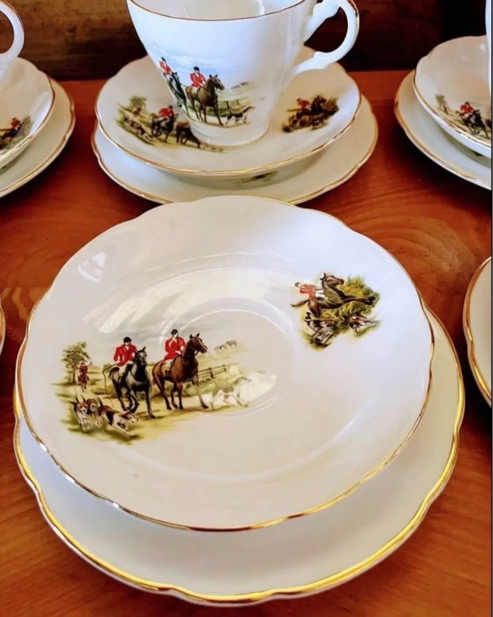 18 piece hunting scene set - Image 3