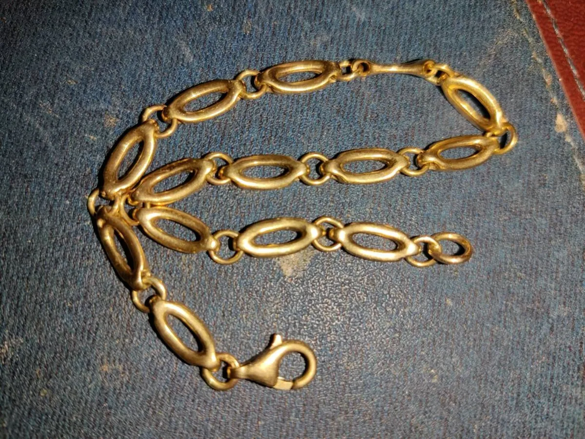CHUNKY OVAL LINK, 9CT Gold 8.28g 8"Long Bracelet ! - Image 2