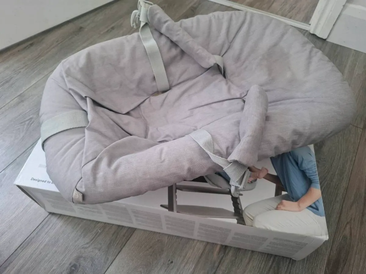 Stokke Tripp Trapp Newborn Seat - Image 3