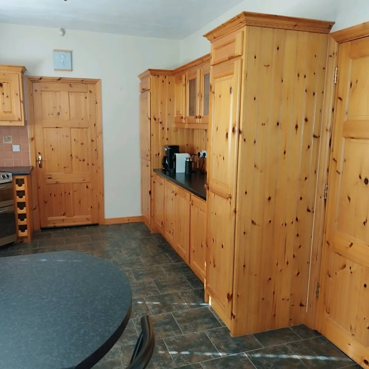 Kitchen - Image 2