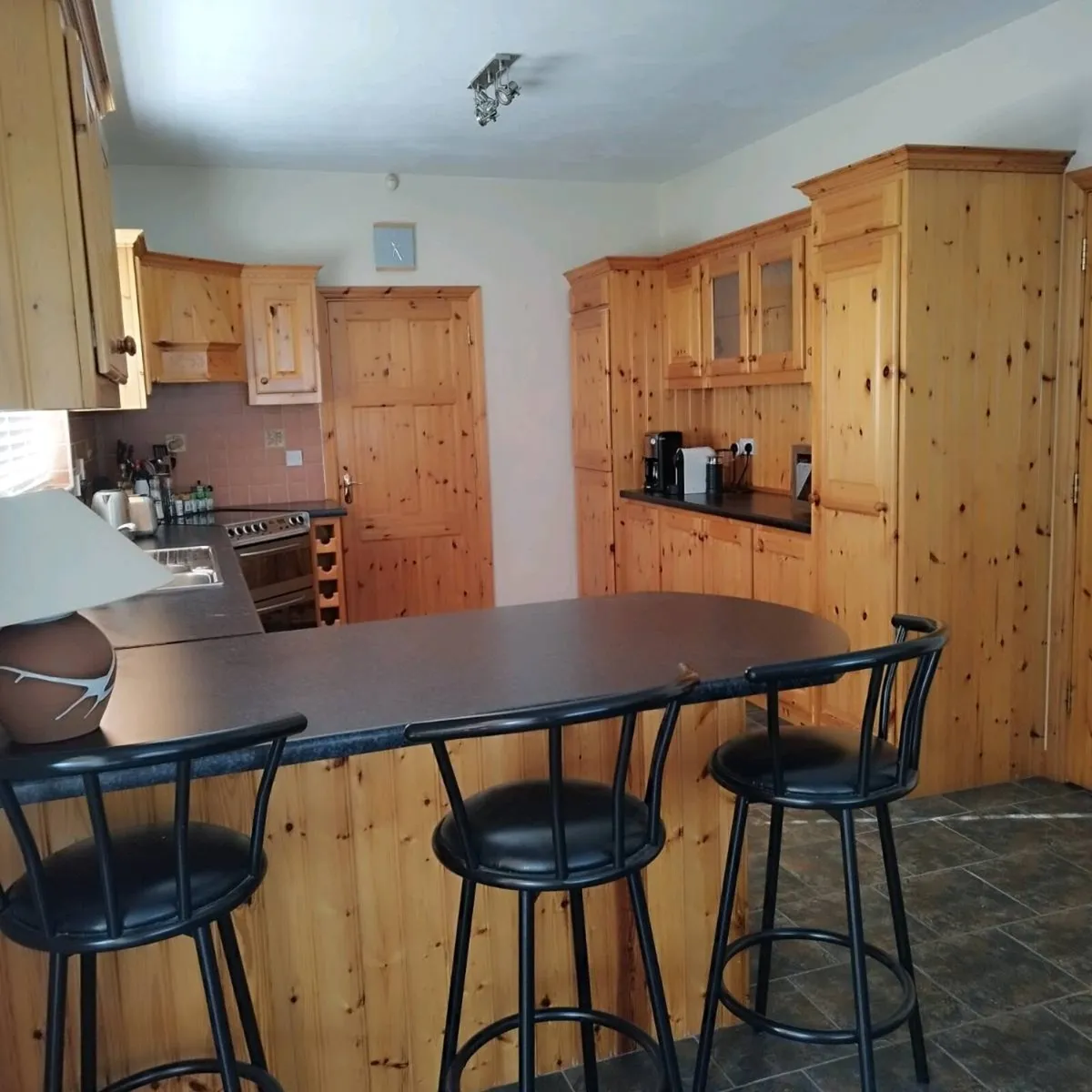 Kitchen - Image 4