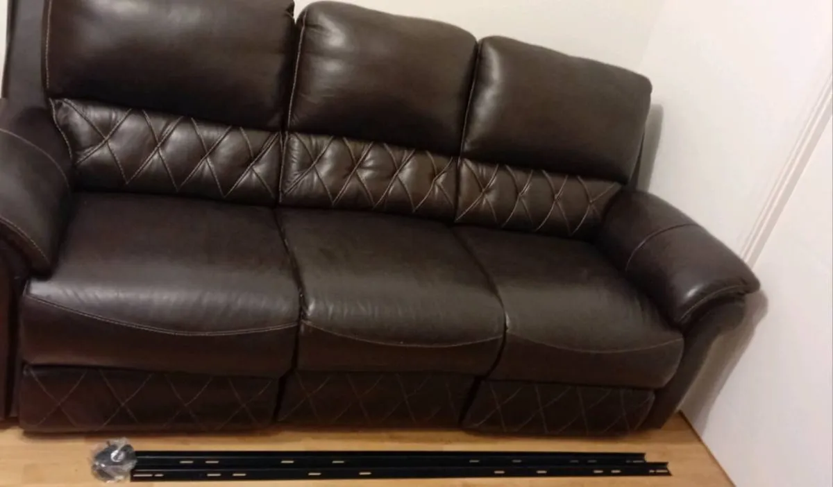 Sofa Recliner - Image 2