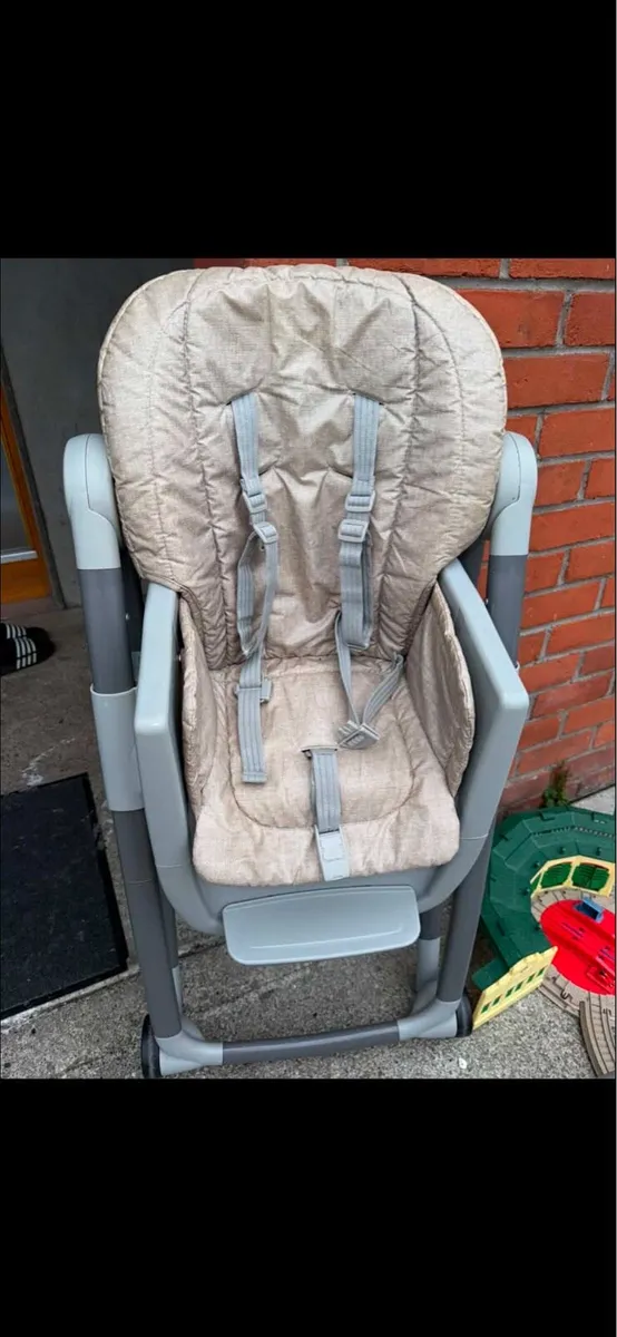 Joie Highchair - Image 2