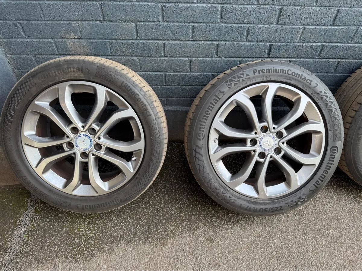 17” Alloys Wheels Mercedes - Image 3