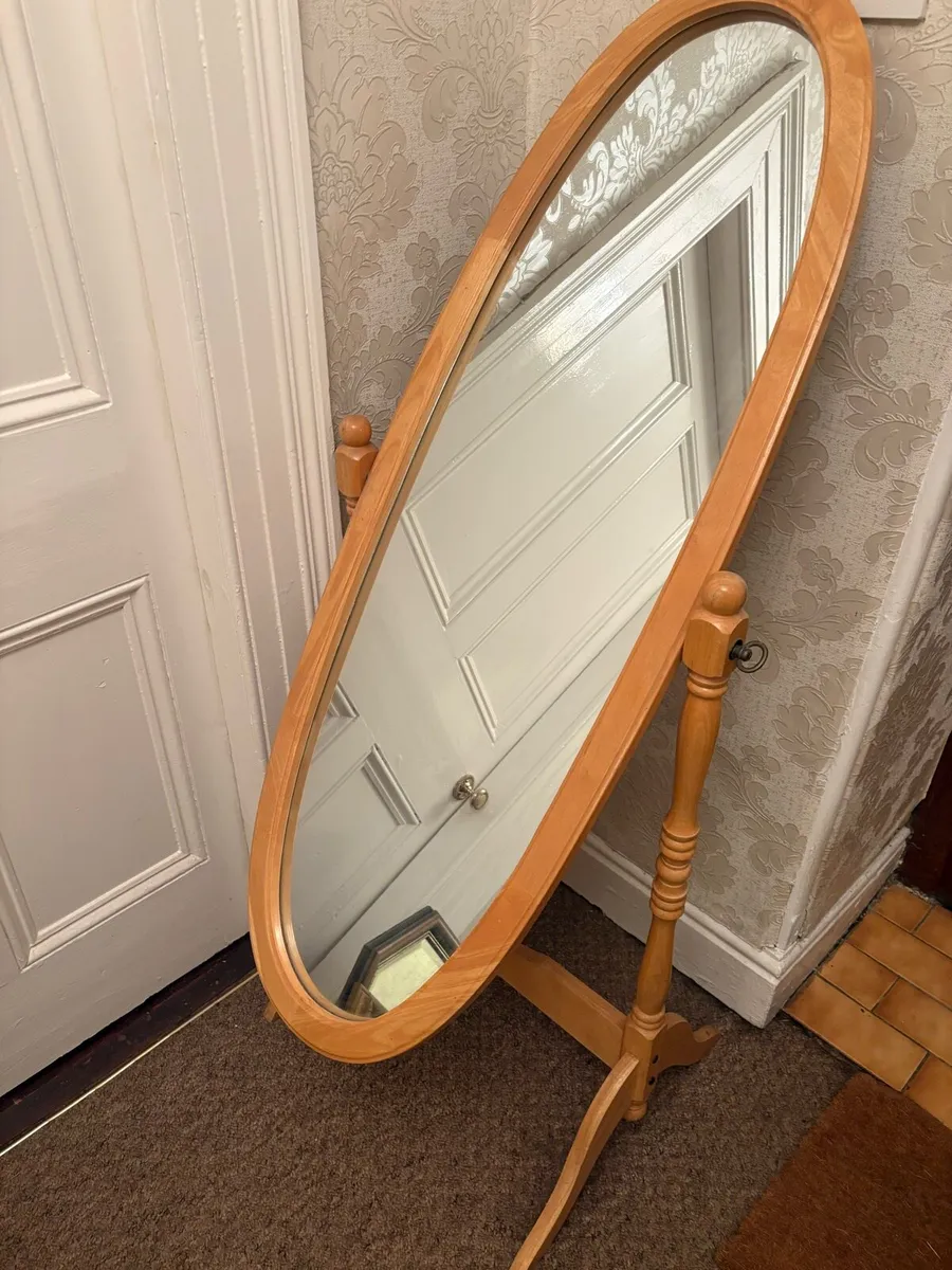 Mirror - Image 3