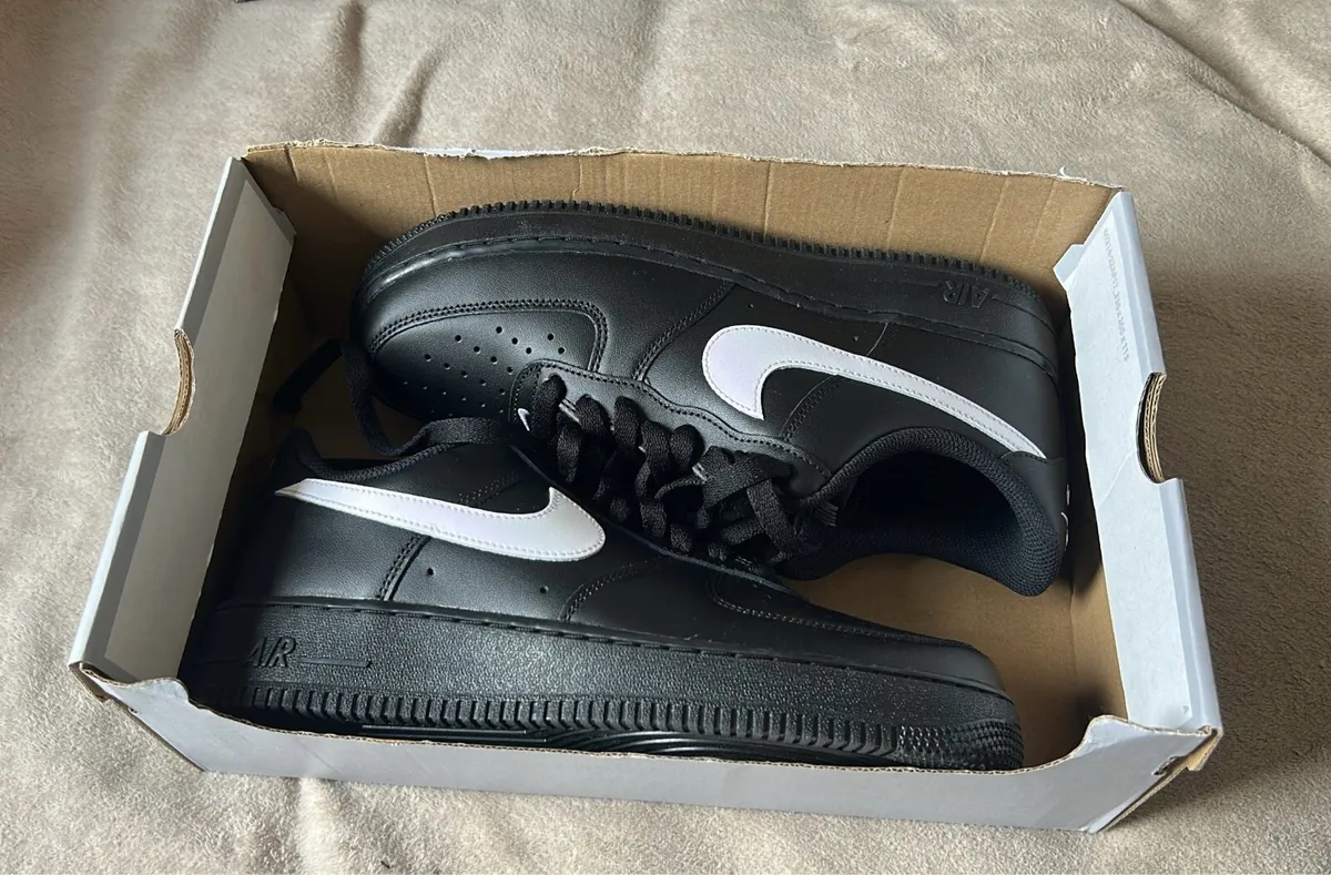 Nike air force 1 - Image 1