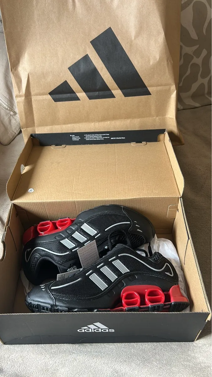 Adidas megaride - Image 1