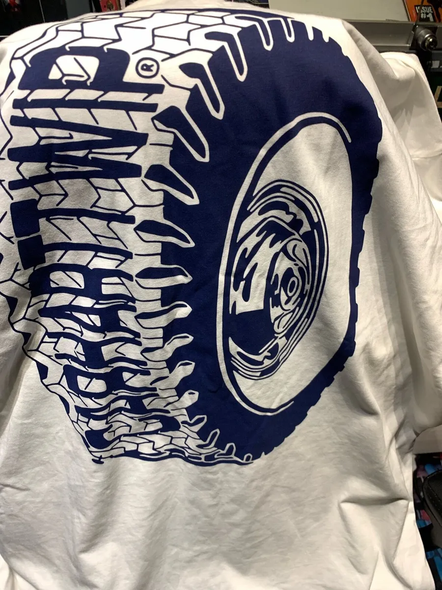 Carhartt  t shirt xl new - Image 4