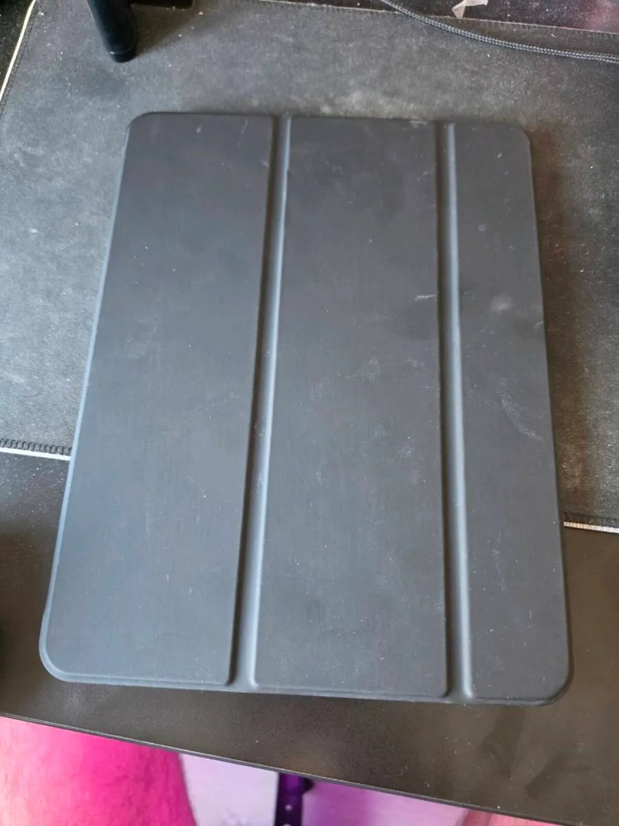 iPad Air 13 inch (M4) 128GB  used twice - Image 4