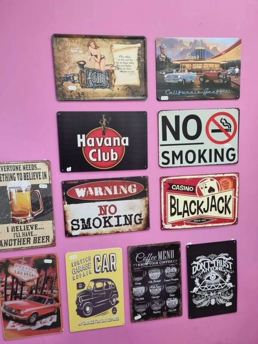 Metal signs - Image 1