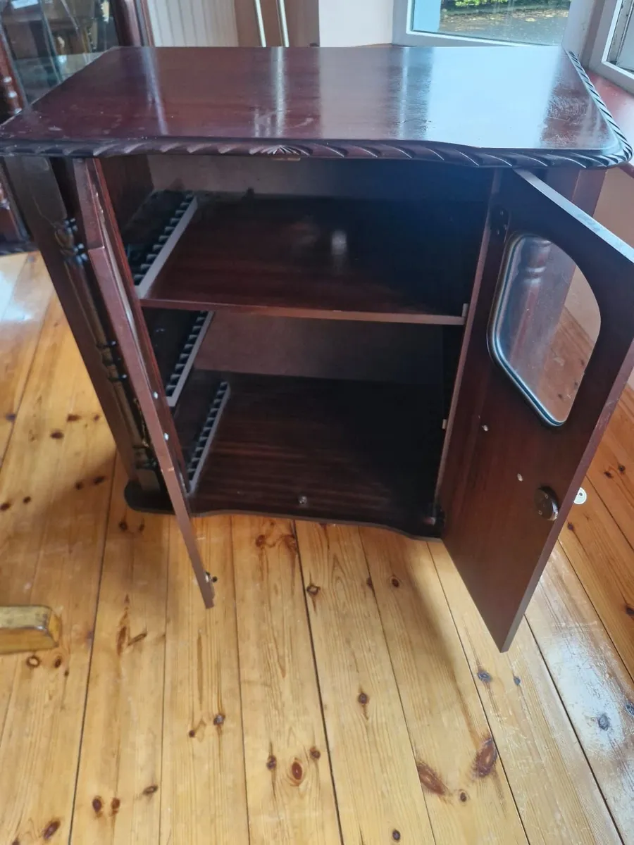 Furniture - Image 4