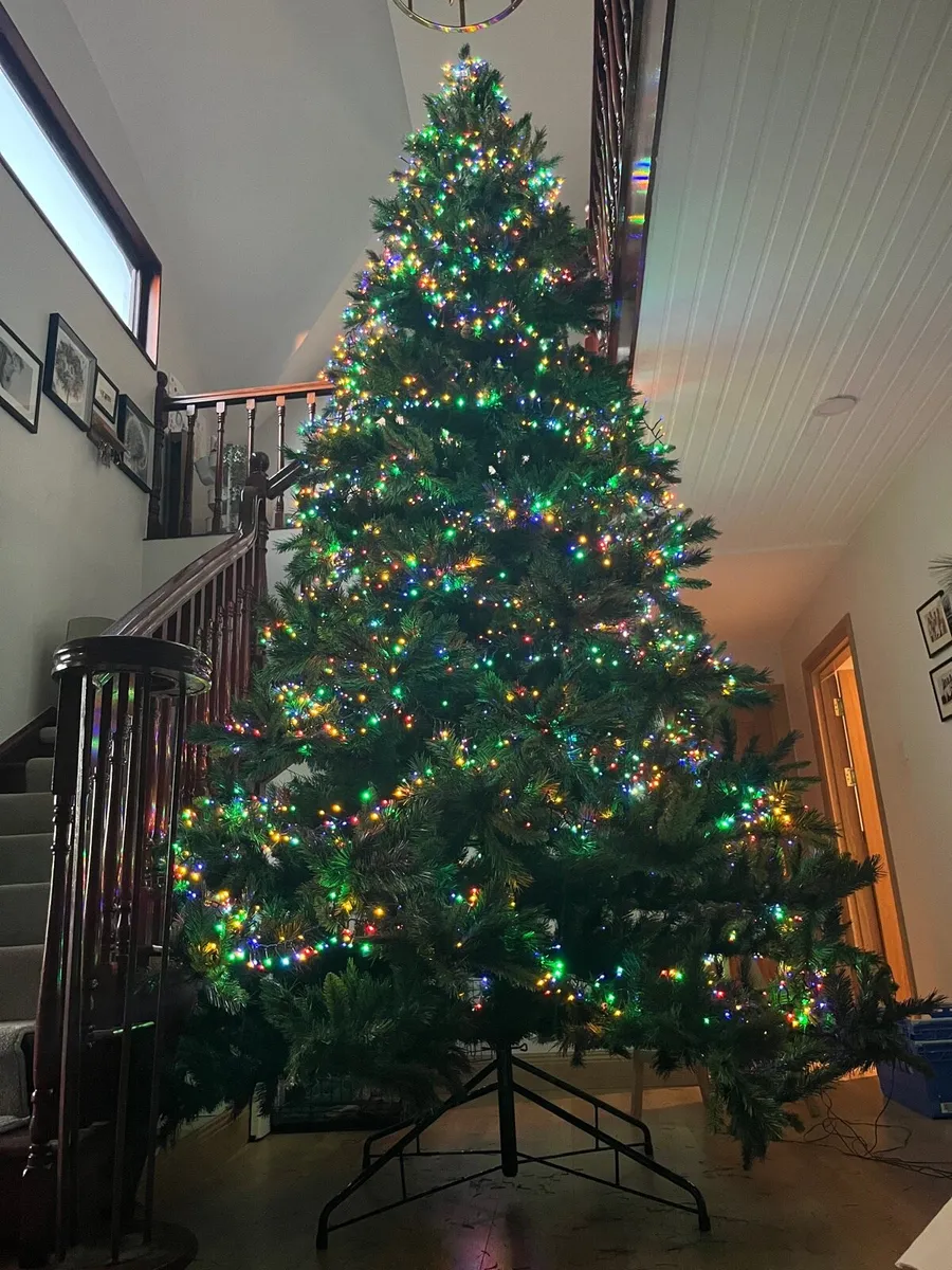 Christmas tree 15ft - Image 4