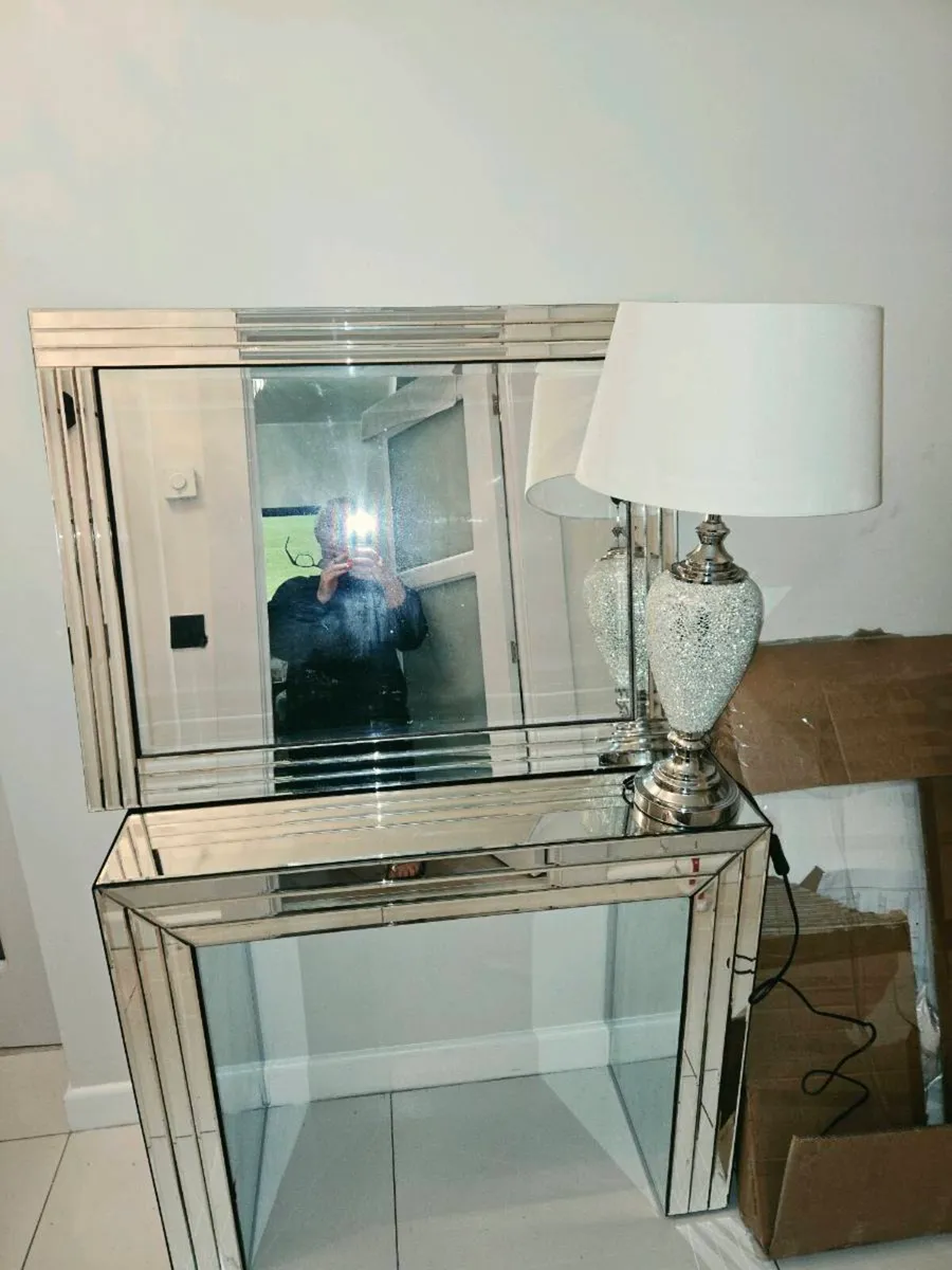 Console table - Image 2