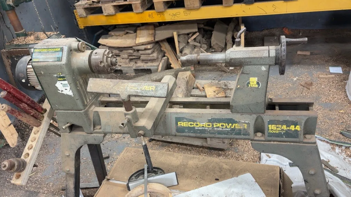 Record Power Nova 1624-24 Lathe - Image 2