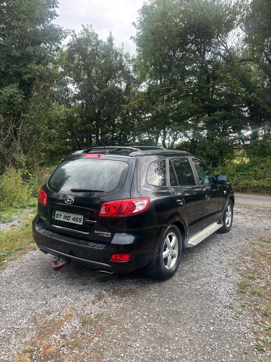 Hyundai Santa Fe - Image 4