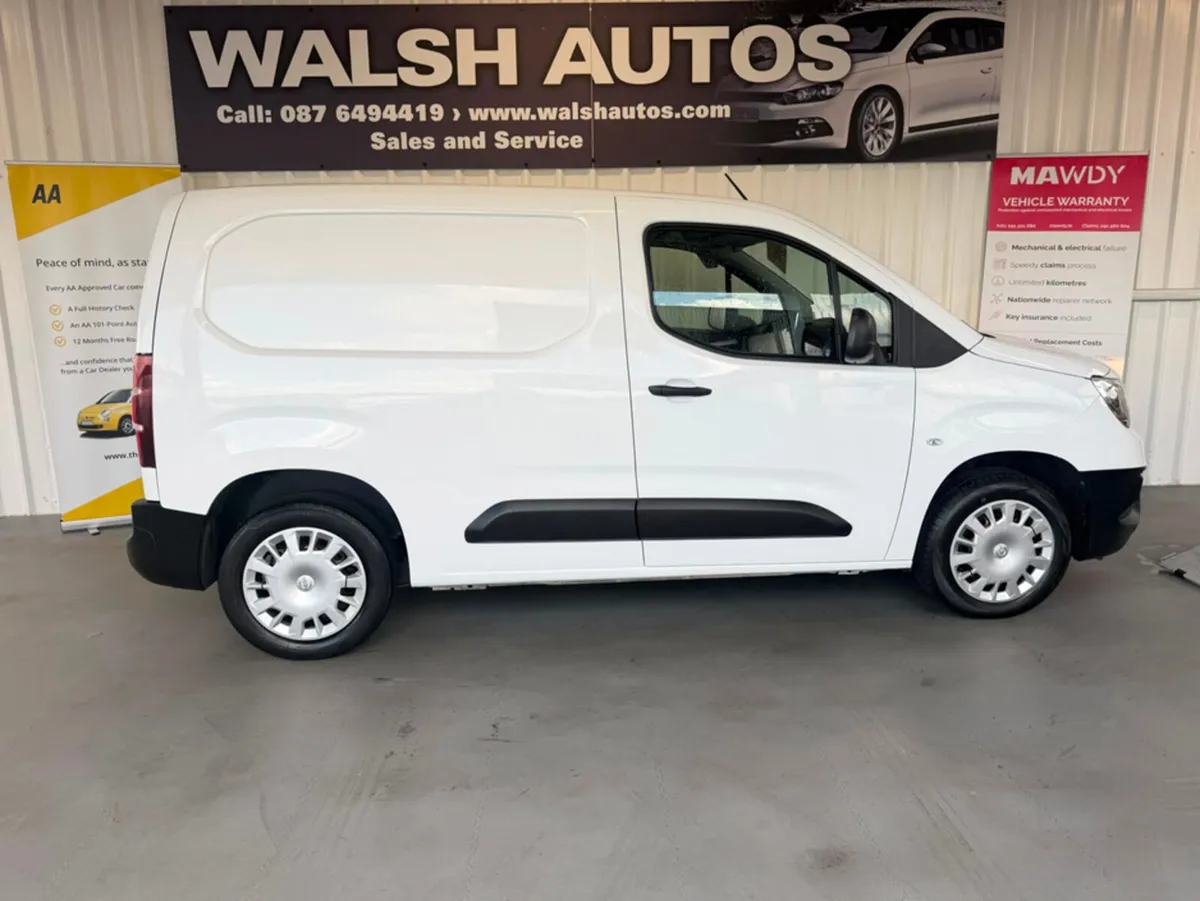 Opel Combo L1H1-1.5 100PS DIESEL 6SPEED MANUAL 100 - Image 4