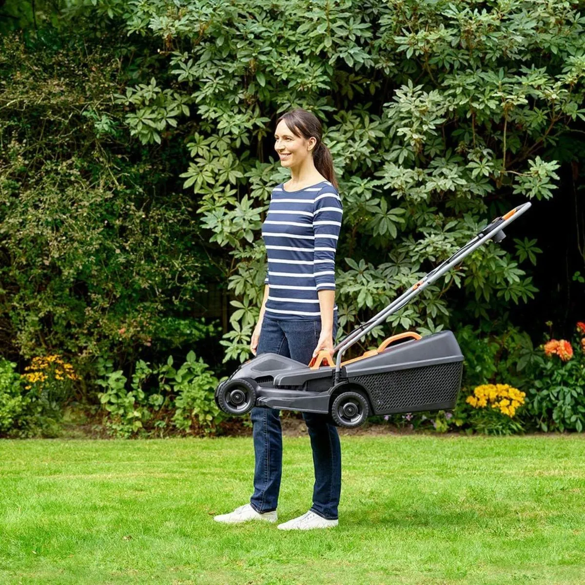 1000W 32CM Electric Rotary Mower - Image 4