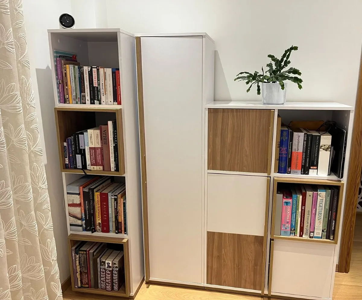 3-Piece Furniture Set - Image 1