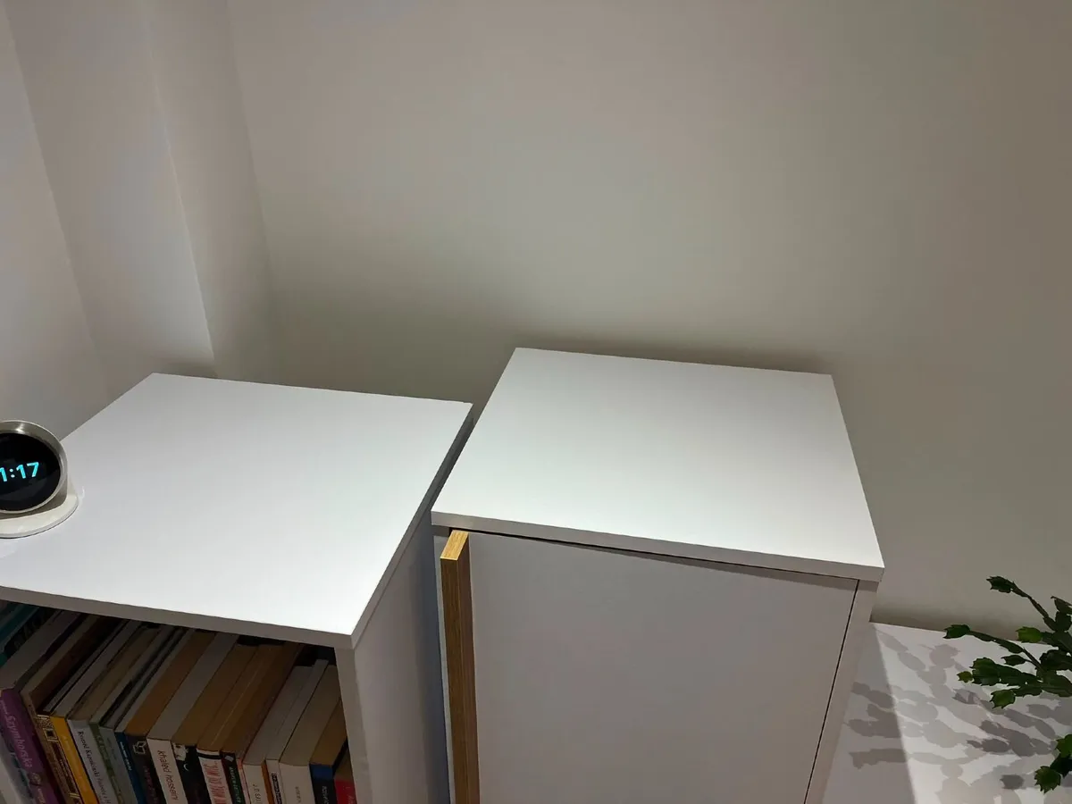 3-Piece Furniture Set - Image 4