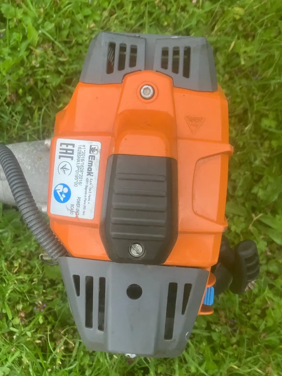 OLEOMAC BCH 250 D 25.4cc Single Handle - Image 2