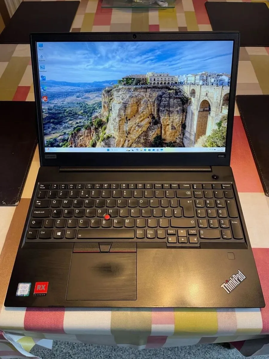 Lenovo Thinkpad E590 - i7(8th)/16GB/512GB SSD - Image 1
