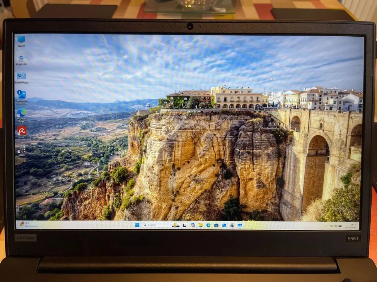Lenovo Thinkpad E590 - i7(8th)/16GB/512GB SSD - Image 3