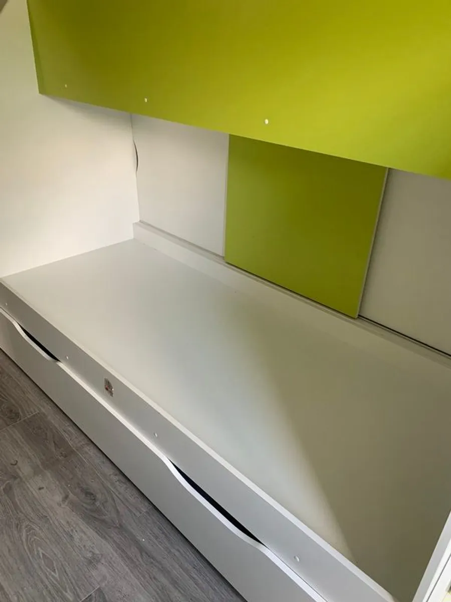 Bunk beds - Image 3