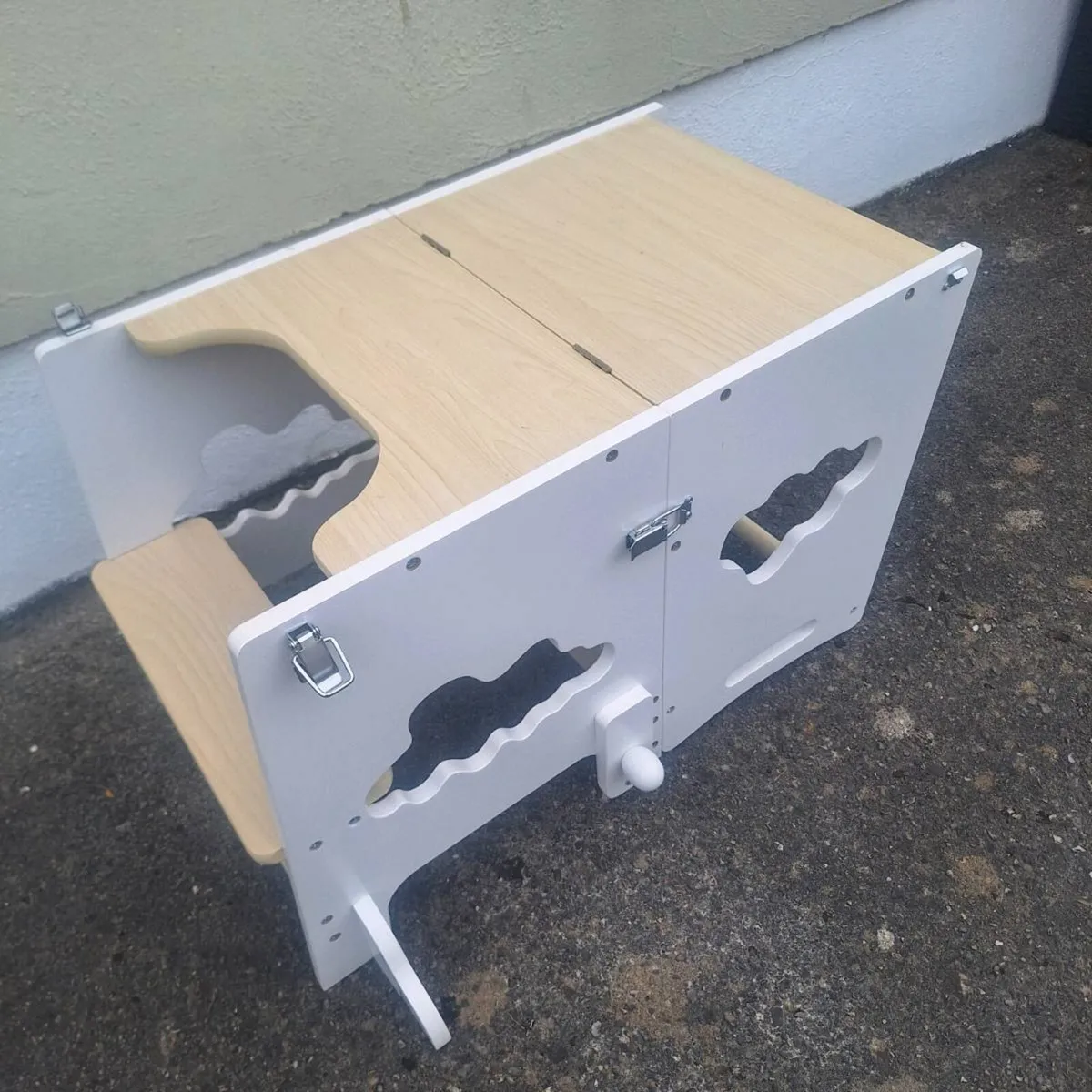 Learning tower/table - Image 2