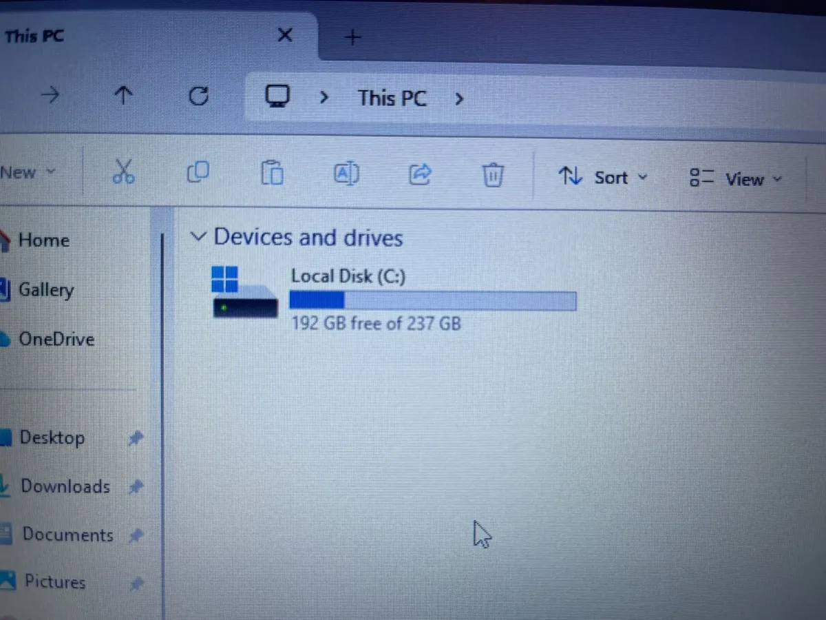 Toshiba Dynabook Protégé-8Gen i5-16GB-256GB SSD - Image 3