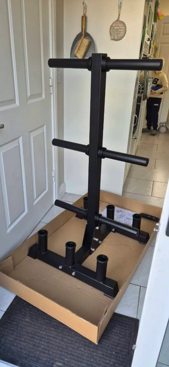 Brand new heavy duty olympic bar and plate tree - Image 2