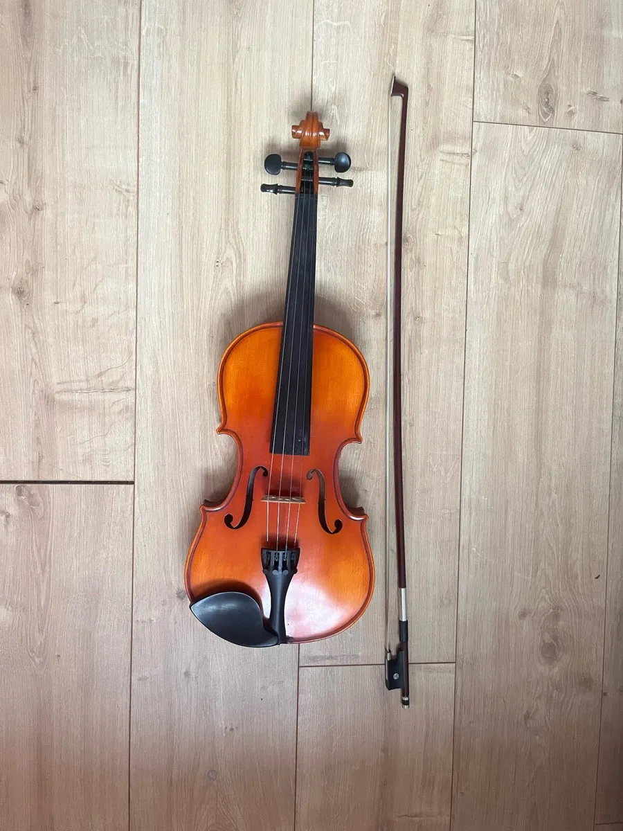 Hindersine student violin / fiddle full size 4/4 - Image 1