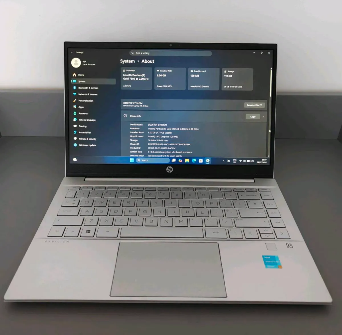 HP PAVILION, 8GB RAM, 128GB SSD - Image 3