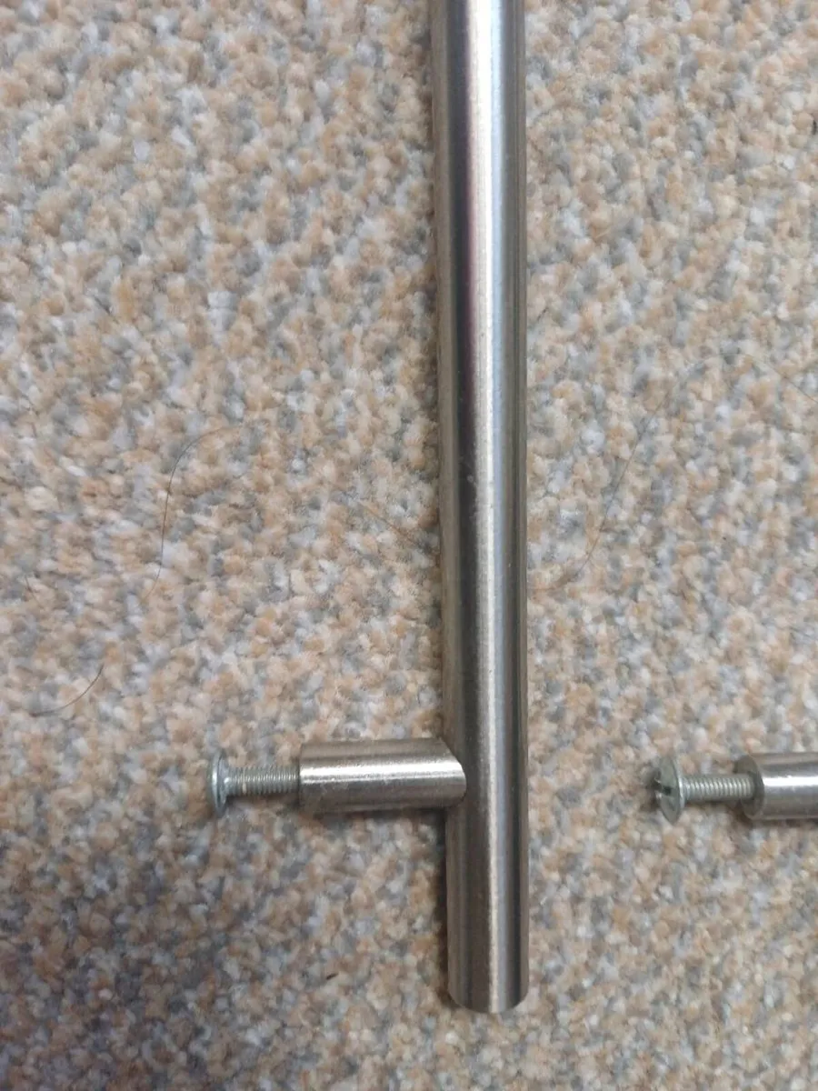Kitchen cupboard handles - Image 3