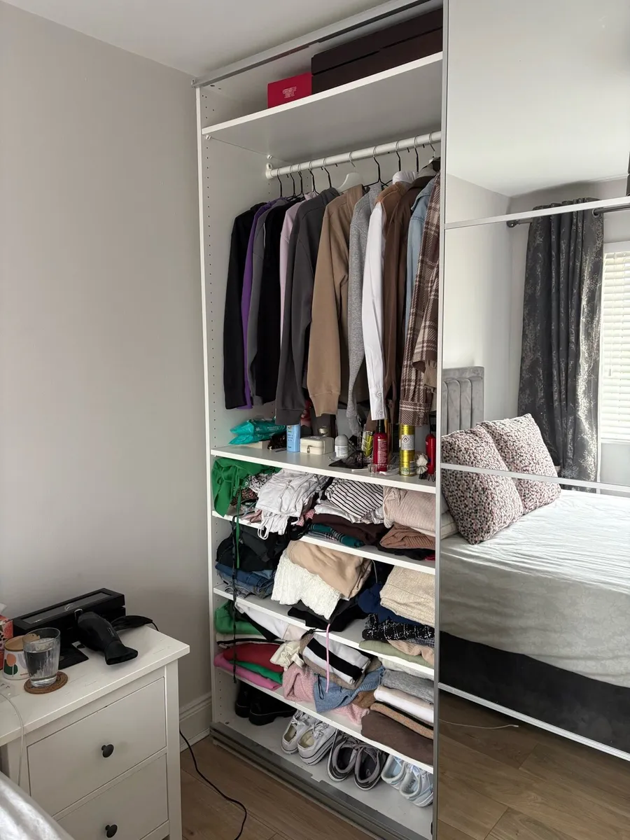 Sliding wardrobe - Image 2