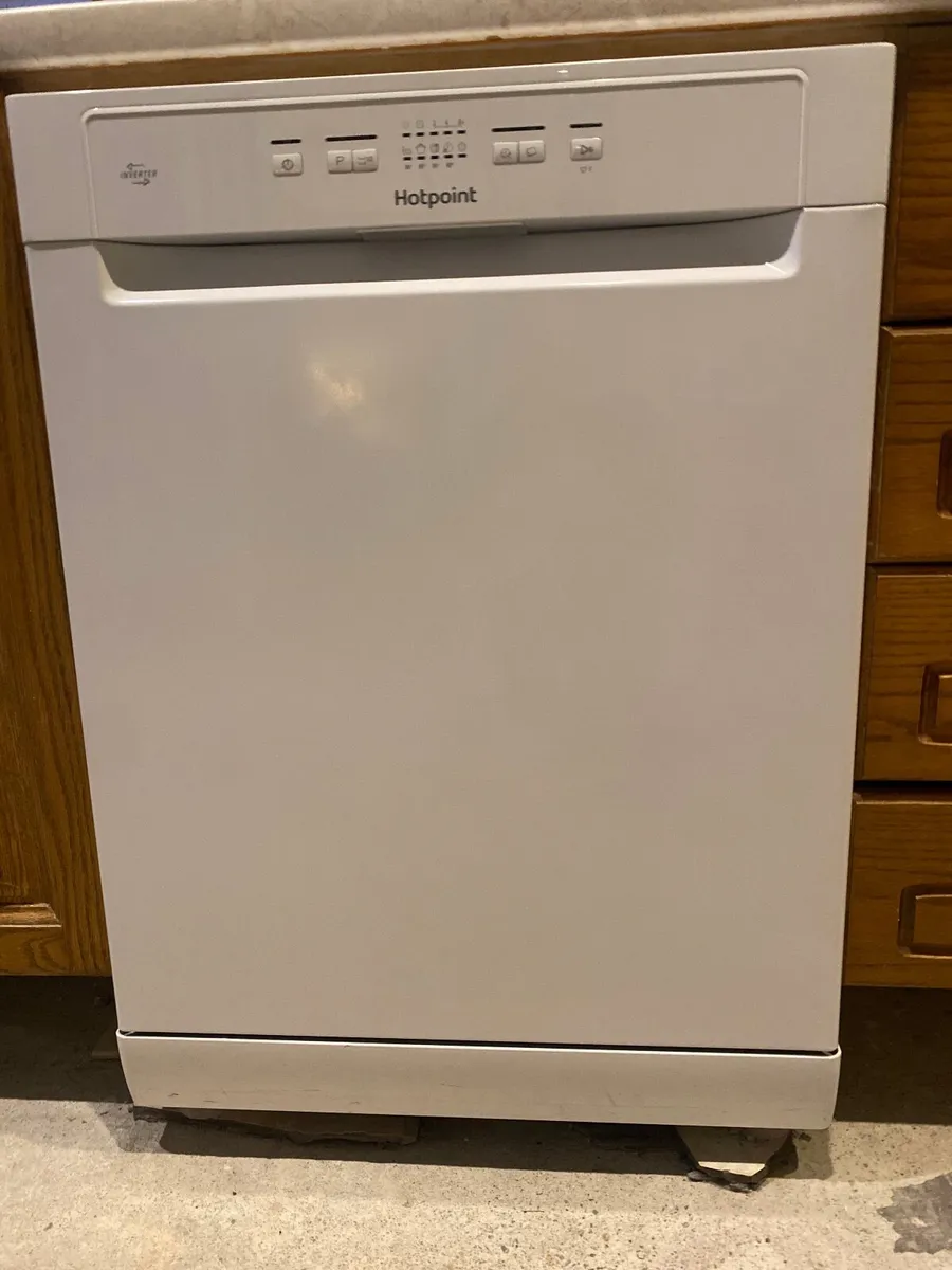 Dishwasher - Image 1