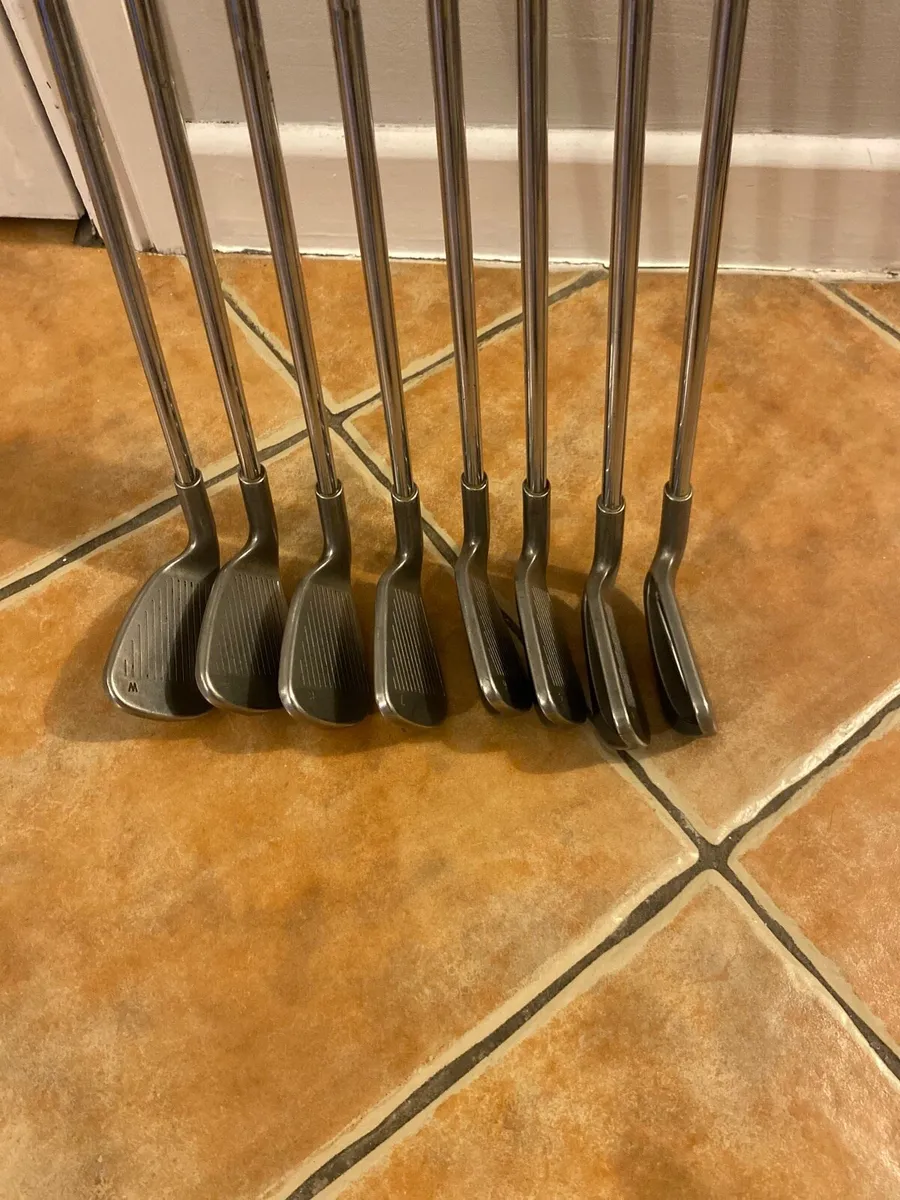 Golf Irons - Image 1