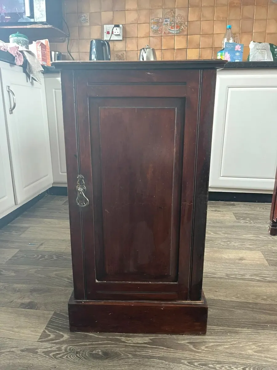 Vintage furniture - Image 1