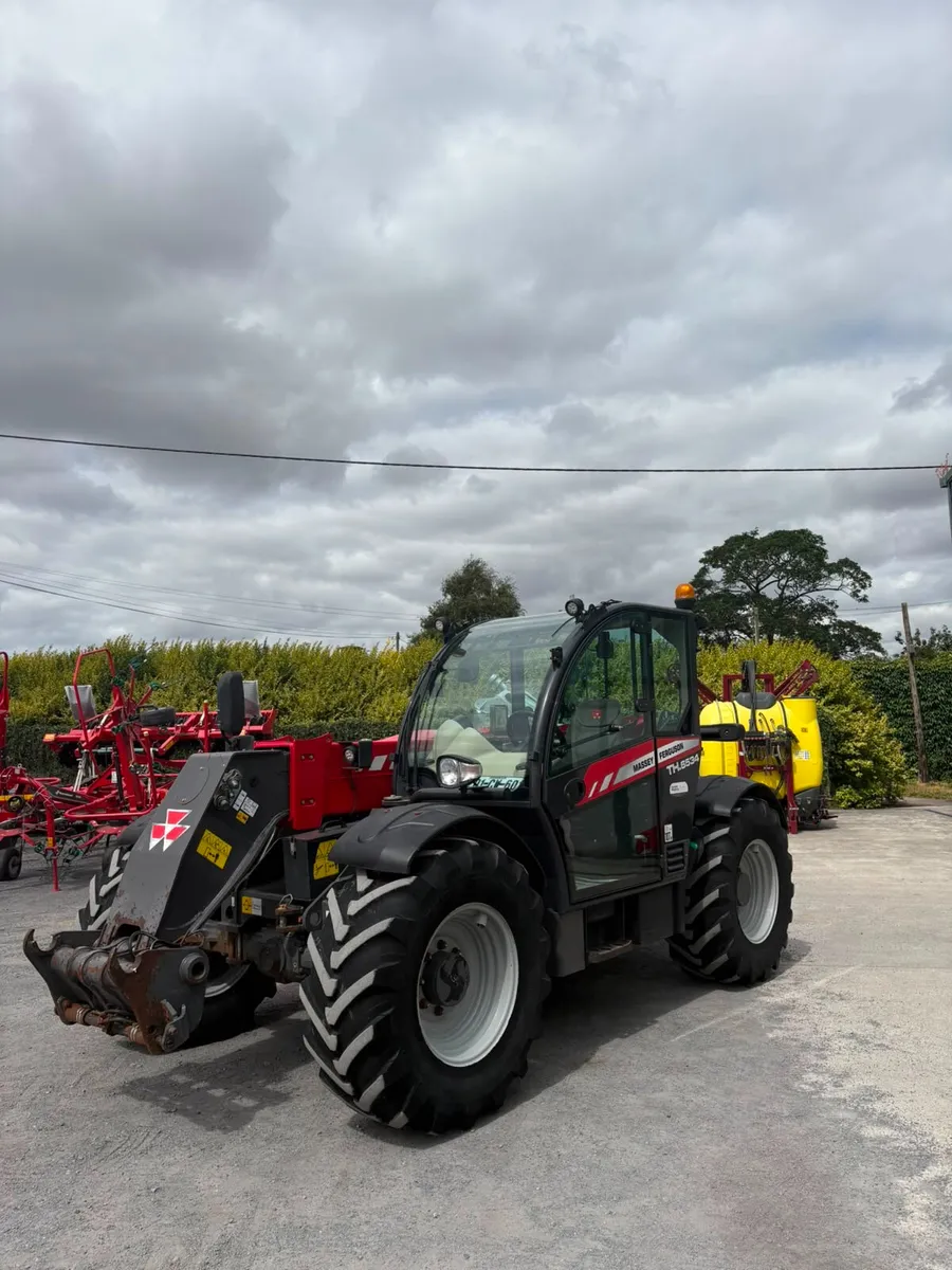 2020 Massey Ferguson TH6534 Loader - Image 1