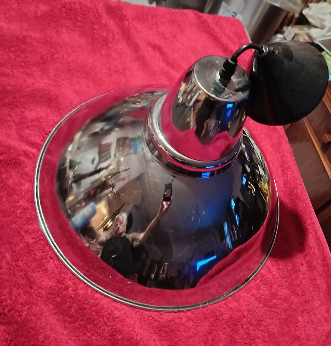 Unused metal pendant light - Image 1