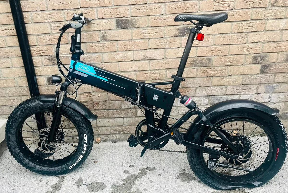 FIIDO M1 PRO ELECTRIC BIKE NEEDS A TUBE FOR THE BA - Image 3