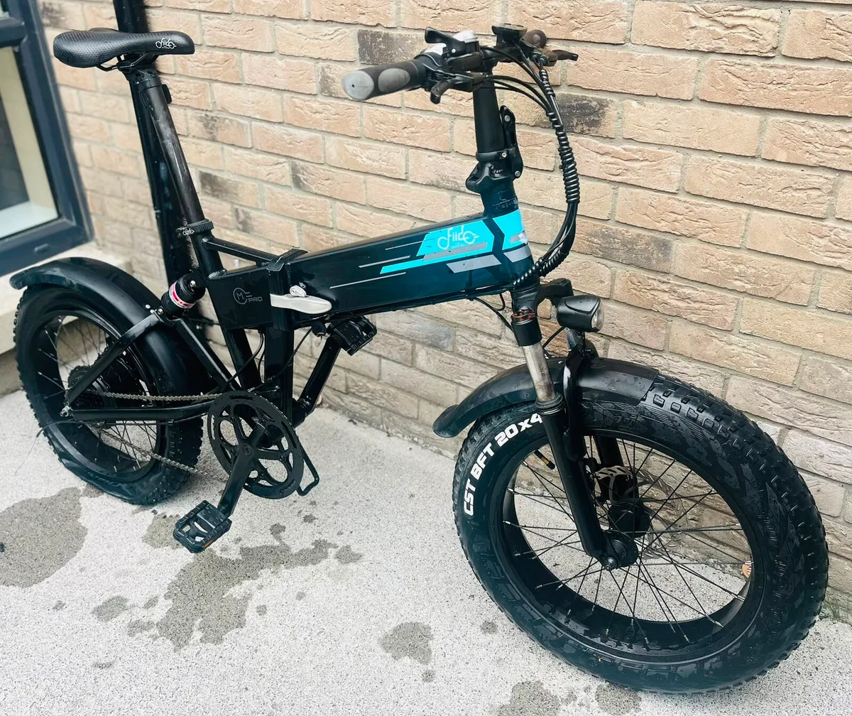 FIIDO M1 PRO ELECTRIC BIKE NEEDS A TUBE FOR THE BA - Image 1