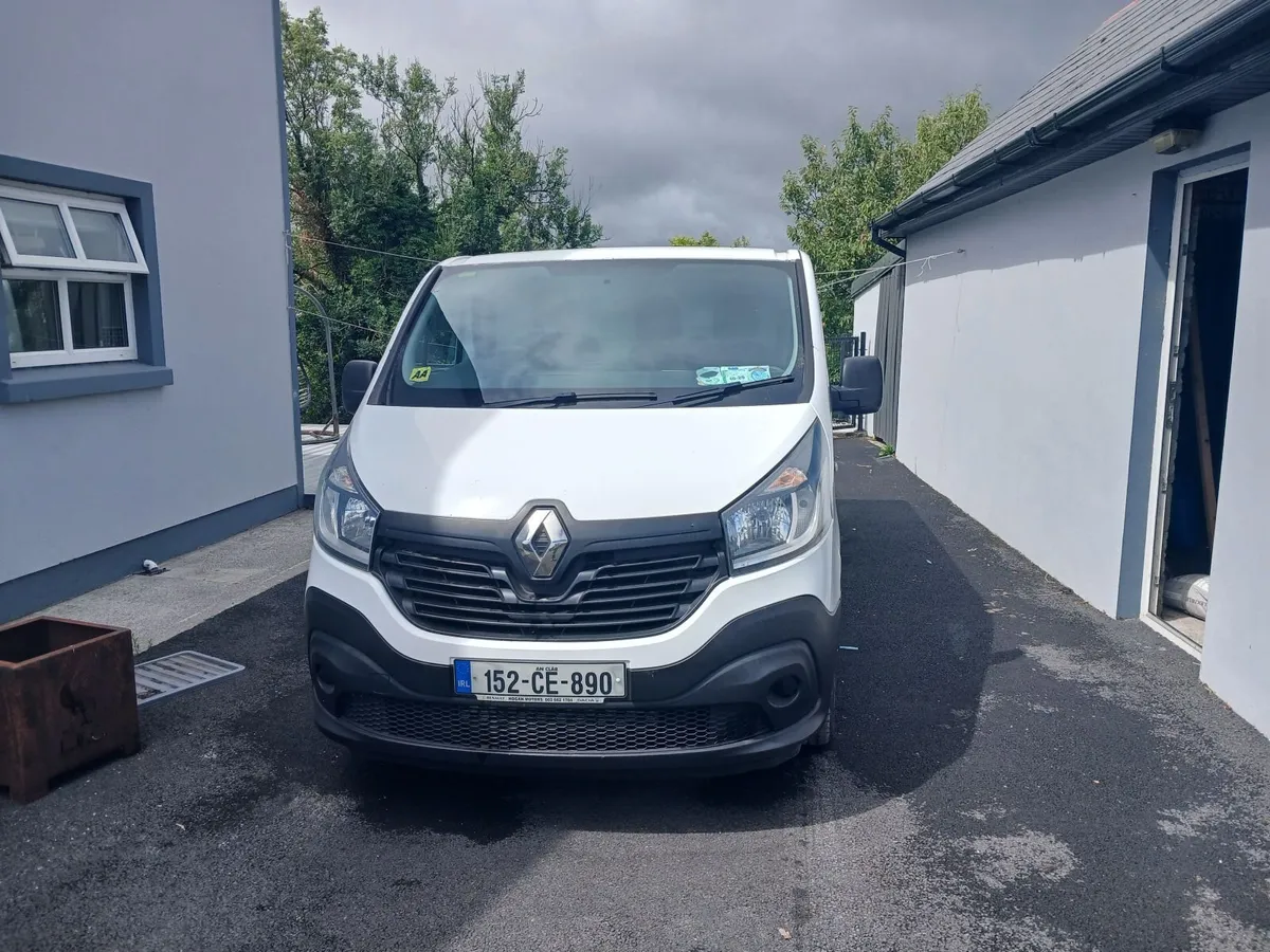 Renault Trafic 2015 - Image 4