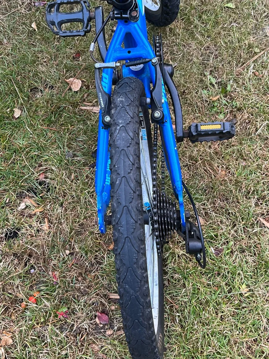 Boys Bicycle - Image 2