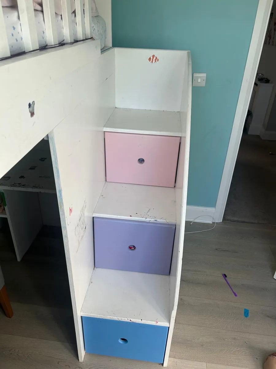 Single bunk bed with storage/desk underneath - Image 3