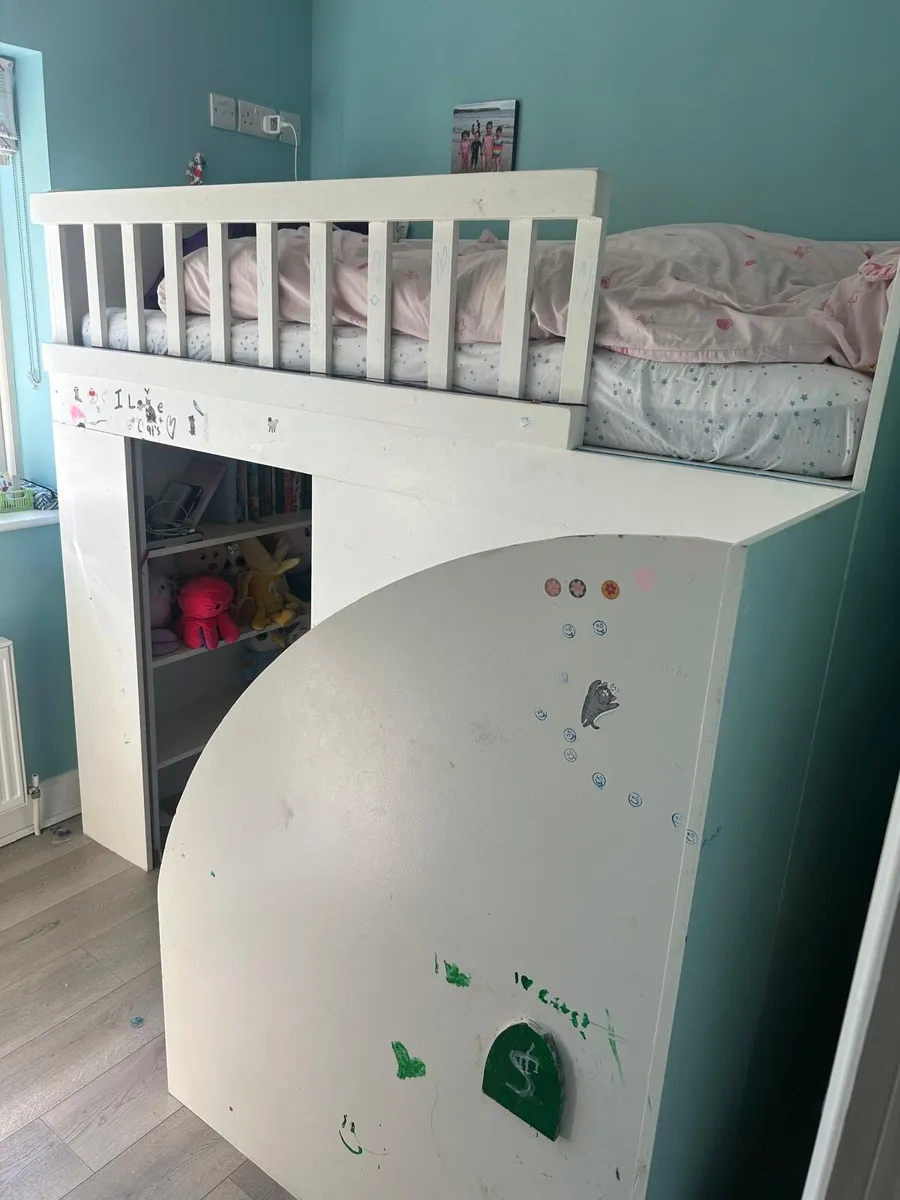 Single bunk bed with storage/desk underneath - Image 1